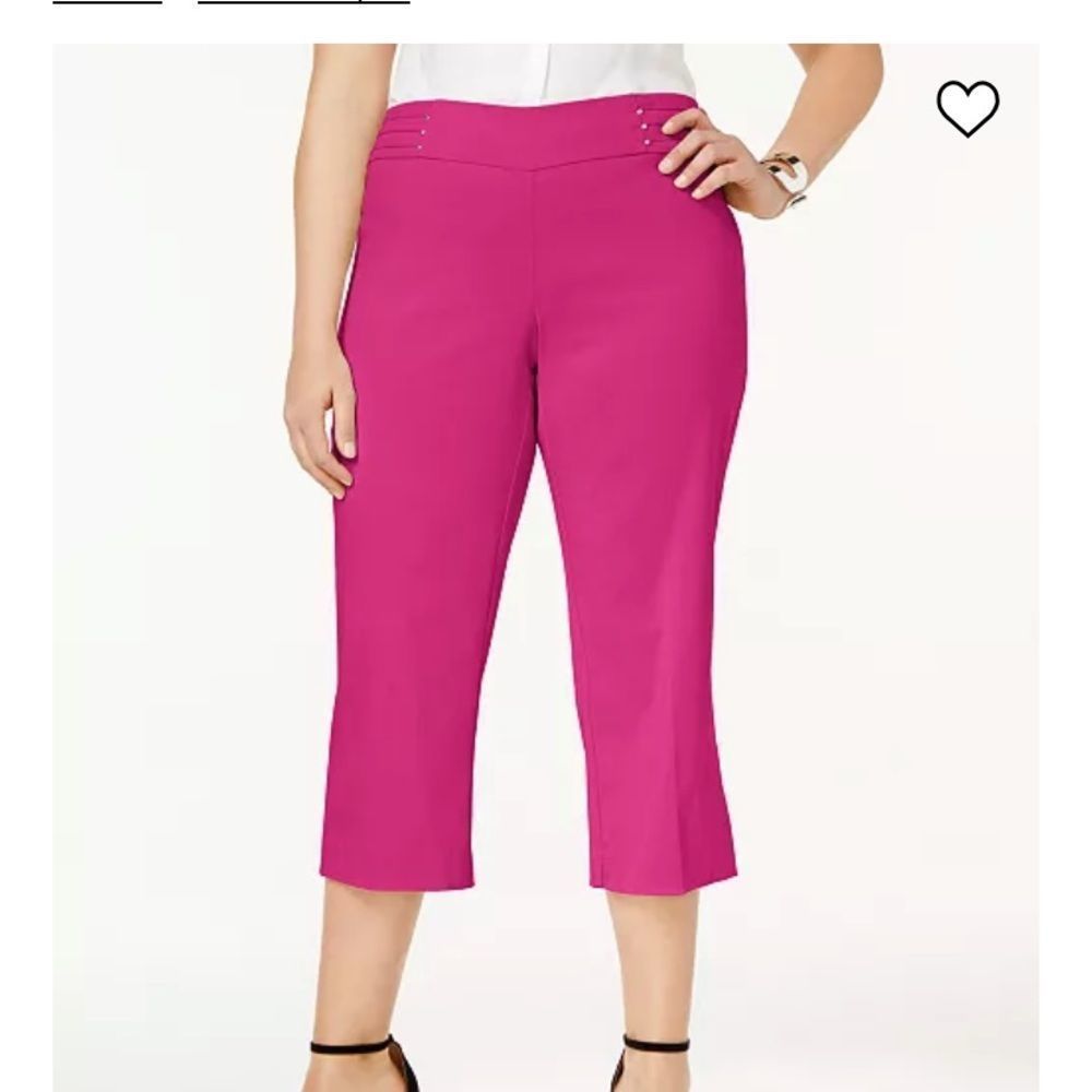 Embellished Pull-On Capri Pants woman’s size medium fuchsia purple